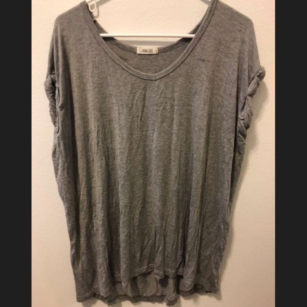 Loose short sleeve